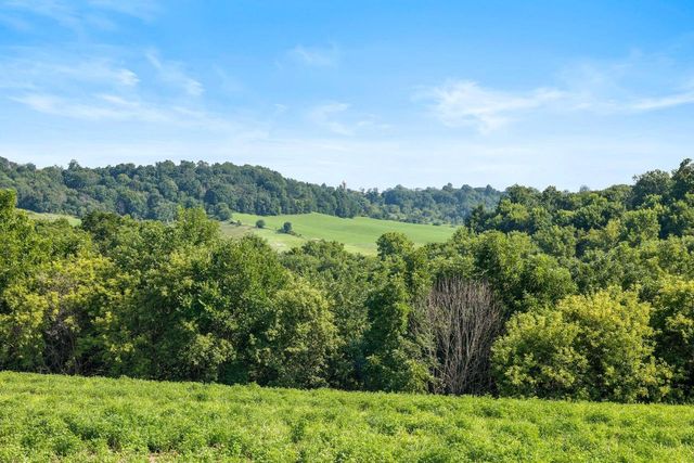 W10864 Santas Loop ROAD, Wonewoc, WI 53968