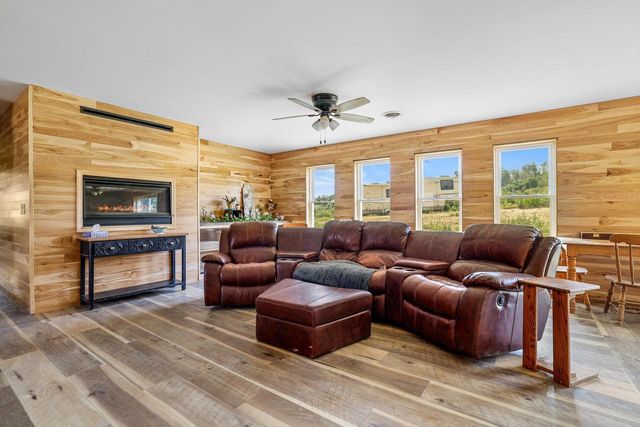 W10864 Santas Loop ROAD, Wonewoc, WI 53968