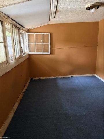 1210 Portland Street, Greensboro, NC 27403