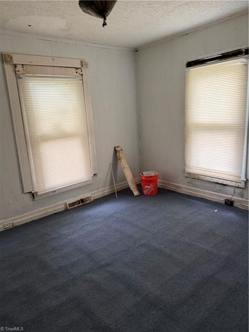 1210 Portland Street, Greensboro, NC 27403