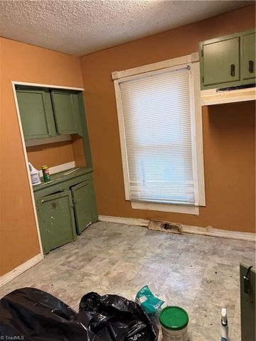 1210 Portland Street, Greensboro, NC 27403