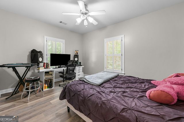 30 Couples Court, Newnan, GA 30265
