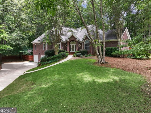 30 Couples Court, Newnan, GA 30265