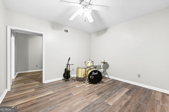 30 Couples Court, Newnan, GA 30265