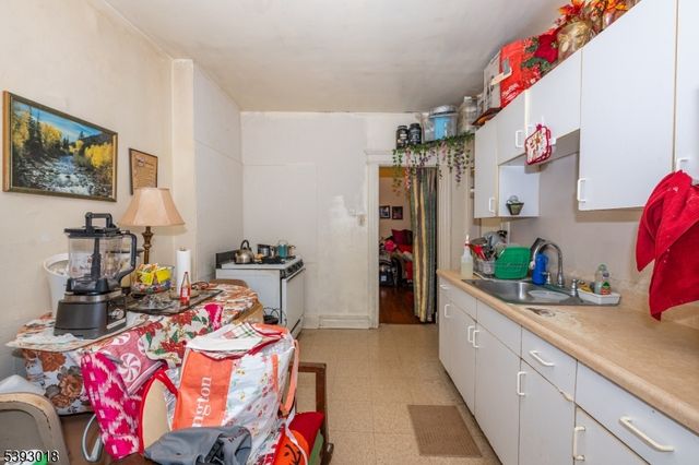 77 Harrison Ave, West Orange Twp., NJ 07052