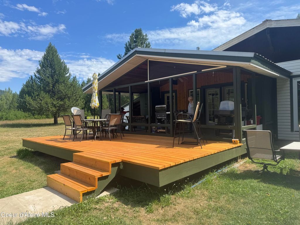 12 Otts Basin, Sagle, ID 83860