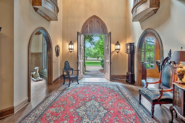 1108 Belle Meade Blvd, Nashville, TN 37205