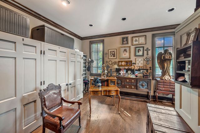 1108 Belle Meade Blvd, Nashville, TN 37205