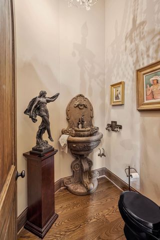 1108 Belle Meade Blvd, Nashville, TN 37205