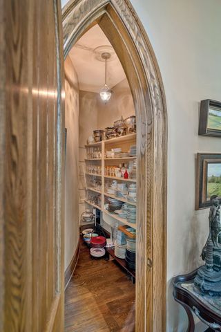 1108 Belle Meade Blvd, Nashville, TN 37205