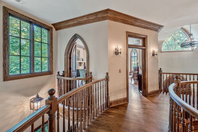 1108 Belle Meade Blvd, Nashville, TN 37205