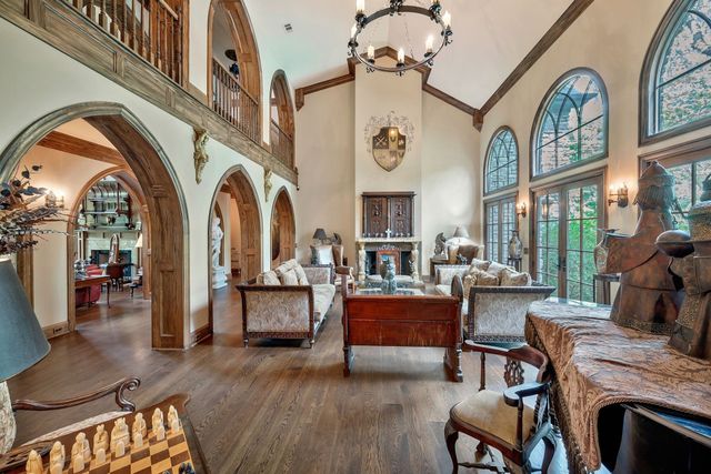 1108 Belle Meade Blvd, Nashville, TN 37205