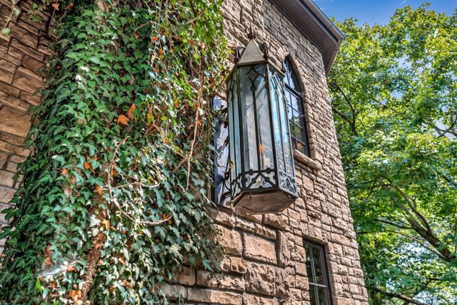 1108 Belle Meade Blvd, Nashville, TN 37205
