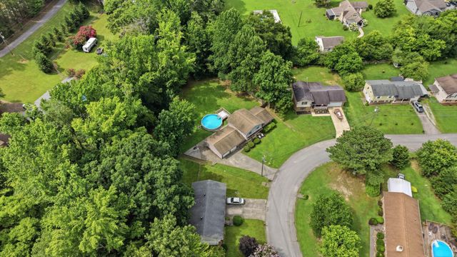 7510 Florence Drive, Hixson, TN 37343