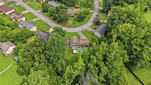 7510 Florence Drive, Hixson, TN 37343