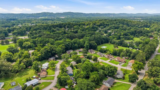 7510 Florence Drive, Hixson, TN 37343