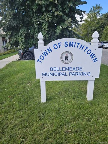 23 Bellemeade Avenue, Smithtown, NY 11787