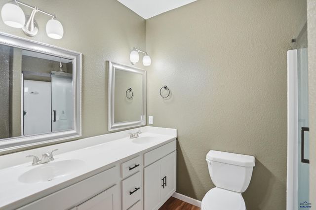 155 N WILDER BLVD, Hermosa, SD 57744