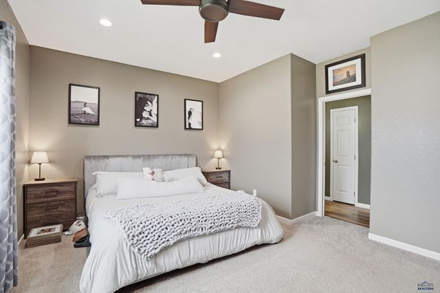 155 N WILDER BLVD, Hermosa, SD 57744