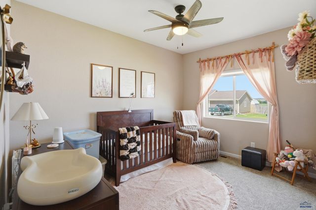 155 N WILDER BLVD, Hermosa, SD 57744