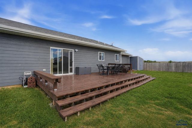 155 N WILDER BLVD, Hermosa, SD 57744