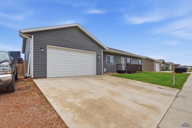 155 N WILDER BLVD, Hermosa, SD 57744