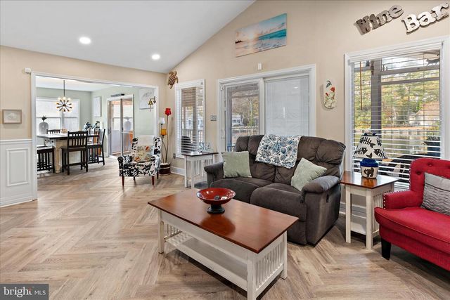 420 OCEAN PARKWAY, Ocean Pines, MD 21811