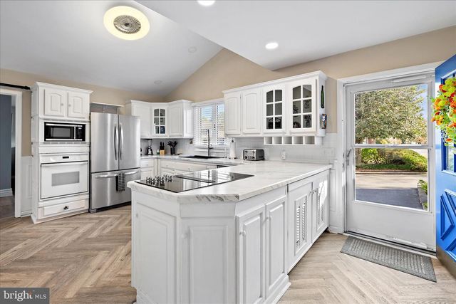 420 OCEAN PARKWAY, Ocean Pines, MD 21811