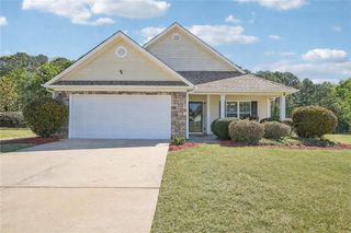 345 Annslee Circle, Loganville, GA 30052