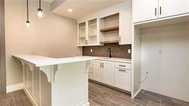 115 Teton Ridge, Lake Winnebago, MO 64034