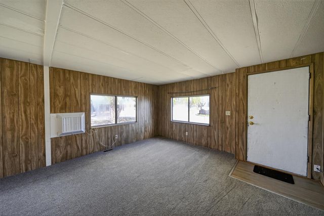 21133 Ronald Street, Anderson, CA 96007