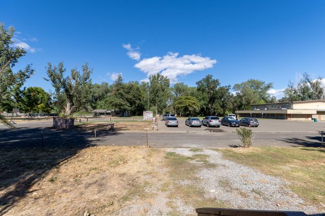 21133 Ronald Street, Anderson, CA 96007