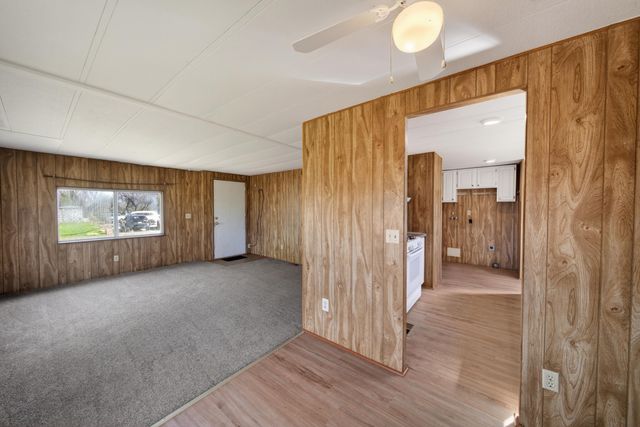 21133 Ronald Street, Anderson, CA 96007