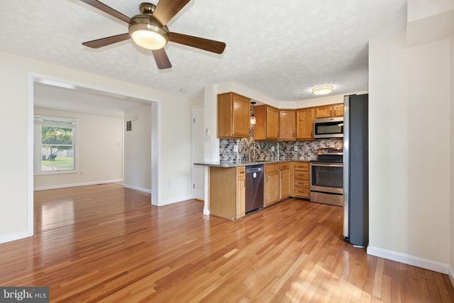 7545 BRENISH DR, Gaithersburg, MD 20879