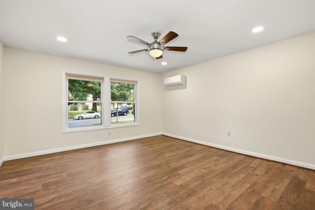 7545 BRENISH DR, Gaithersburg, MD 20879