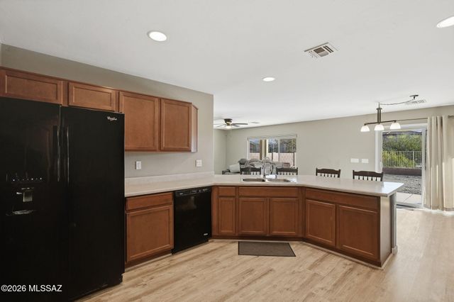 9483 S Crowley Brothers Drive, Tucson, AZ 85747