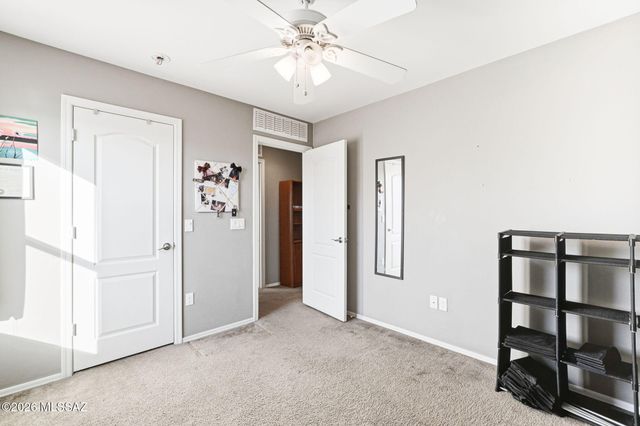 9483 S Crowley Brothers Drive, Tucson, AZ 85747