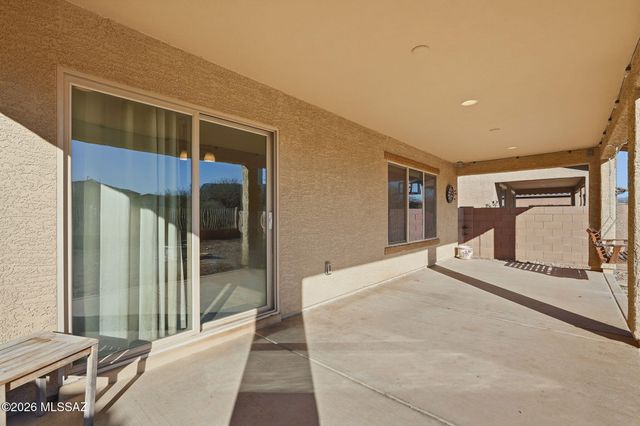 9483 S Crowley Brothers Drive, Tucson, AZ 85747