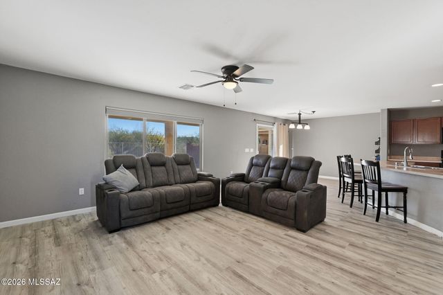 9483 S Crowley Brothers Drive, Tucson, AZ 85747