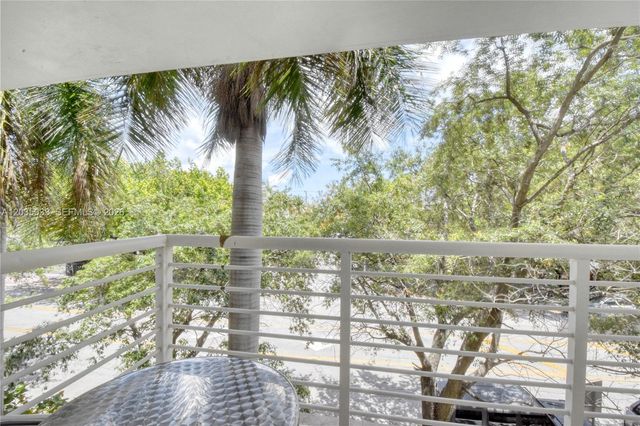 1428 W Ave 204 204, Miami Beach, FL 33139