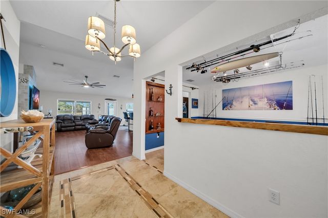 1021 NE 32nd ST, Cape Coral, FL 33909