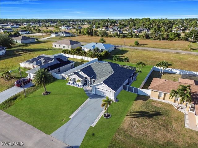 1021 NE 32nd ST, Cape Coral, FL 33909