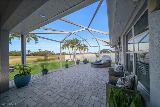 1021 NE 32nd ST, Cape Coral, FL 33909