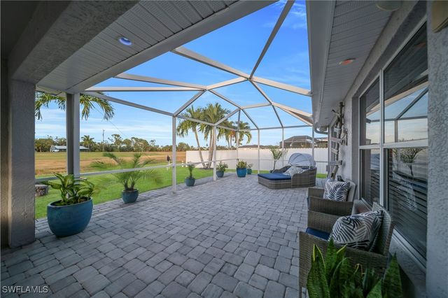 1021 NE 32nd ST, Cape Coral, FL 33909