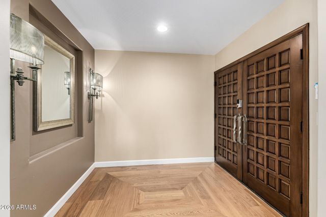 11832 N OAKHURST Way, Scottsdale, AZ 85254