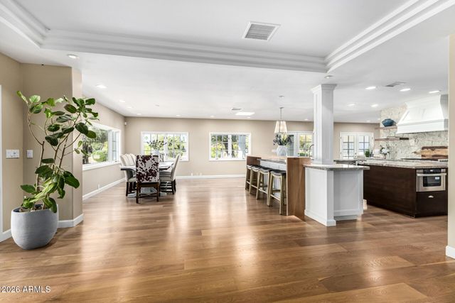 11832 N OAKHURST Way, Scottsdale, AZ 85254