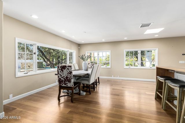 11832 N OAKHURST Way, Scottsdale, AZ 85254