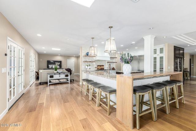 11832 N OAKHURST Way, Scottsdale, AZ 85254