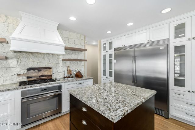 11832 N OAKHURST Way, Scottsdale, AZ 85254