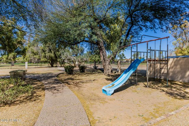 11832 N OAKHURST Way, Scottsdale, AZ 85254